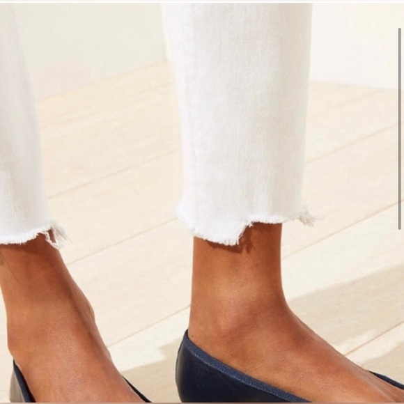 NWT Curvy Chewed Hem Slim Pocket Skinny Crop Jeans in White - Picture 3 of 6